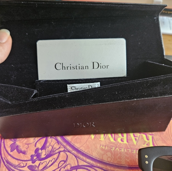 Christian DIOR Izon Sunglasses - Picture 4 of 8